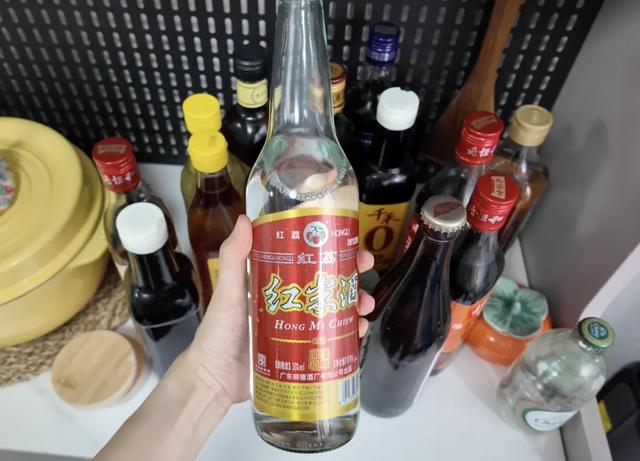 美食博主在家一天都在干啥？当然是做饭啦！分享两款超好吃的便当