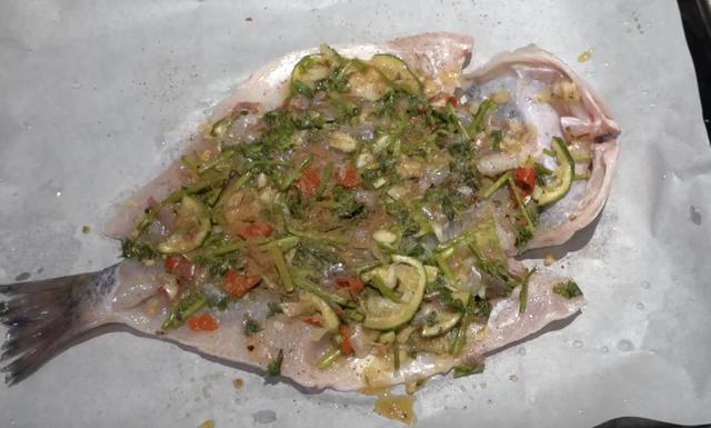 美食博主在家一天都在干啥？当然是做饭啦！分享两款超好吃的便当