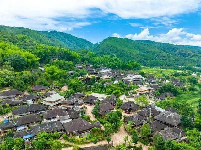 多彩暑期，“趣”游普洱丨云南省首家携程度假农庄落地老达保，普洱新增一处旅游休闲打卡地！